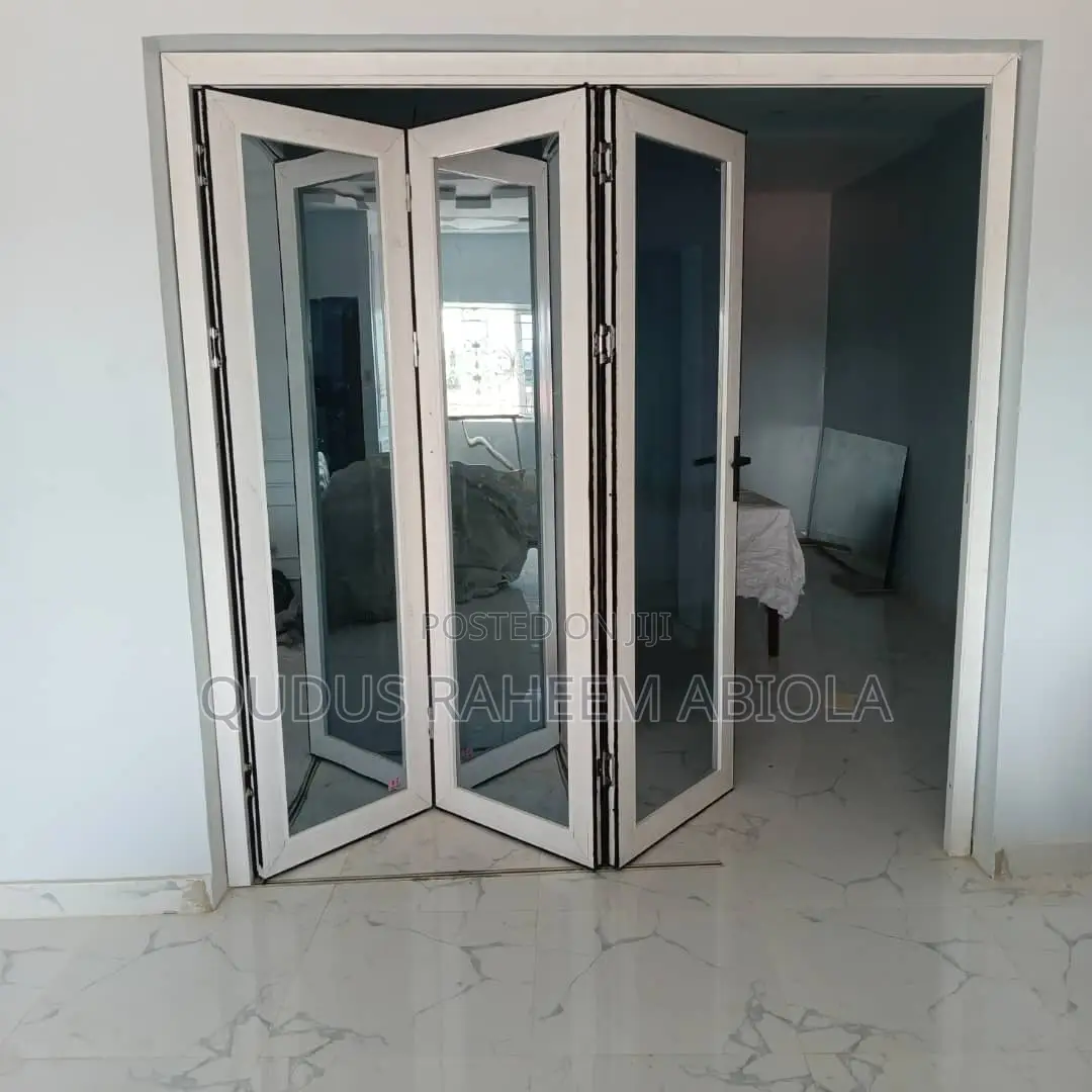 Aluminium Folding Door