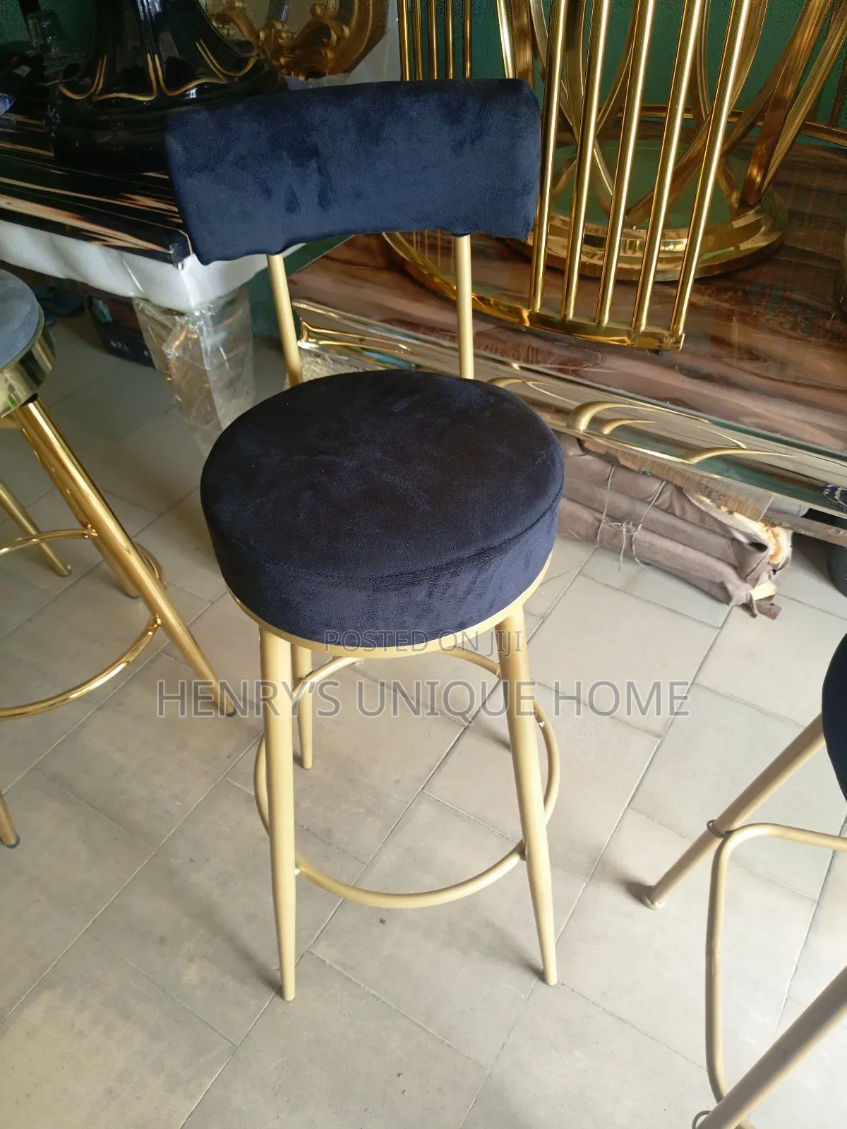 Bar Stools High Standing Up to 3ft From Ground