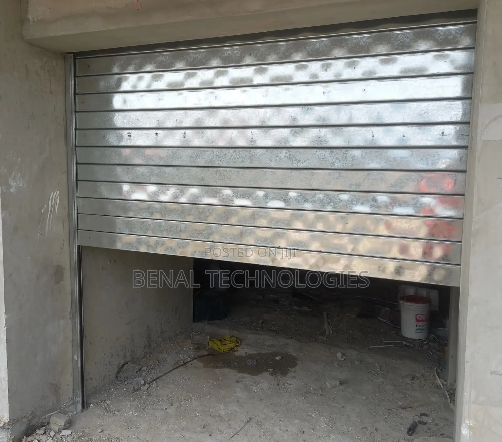 Garage Style: Roller Shutter Door Trends