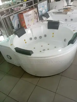 Executive Luxury 4 Seater Jacuzzi Bath With Television