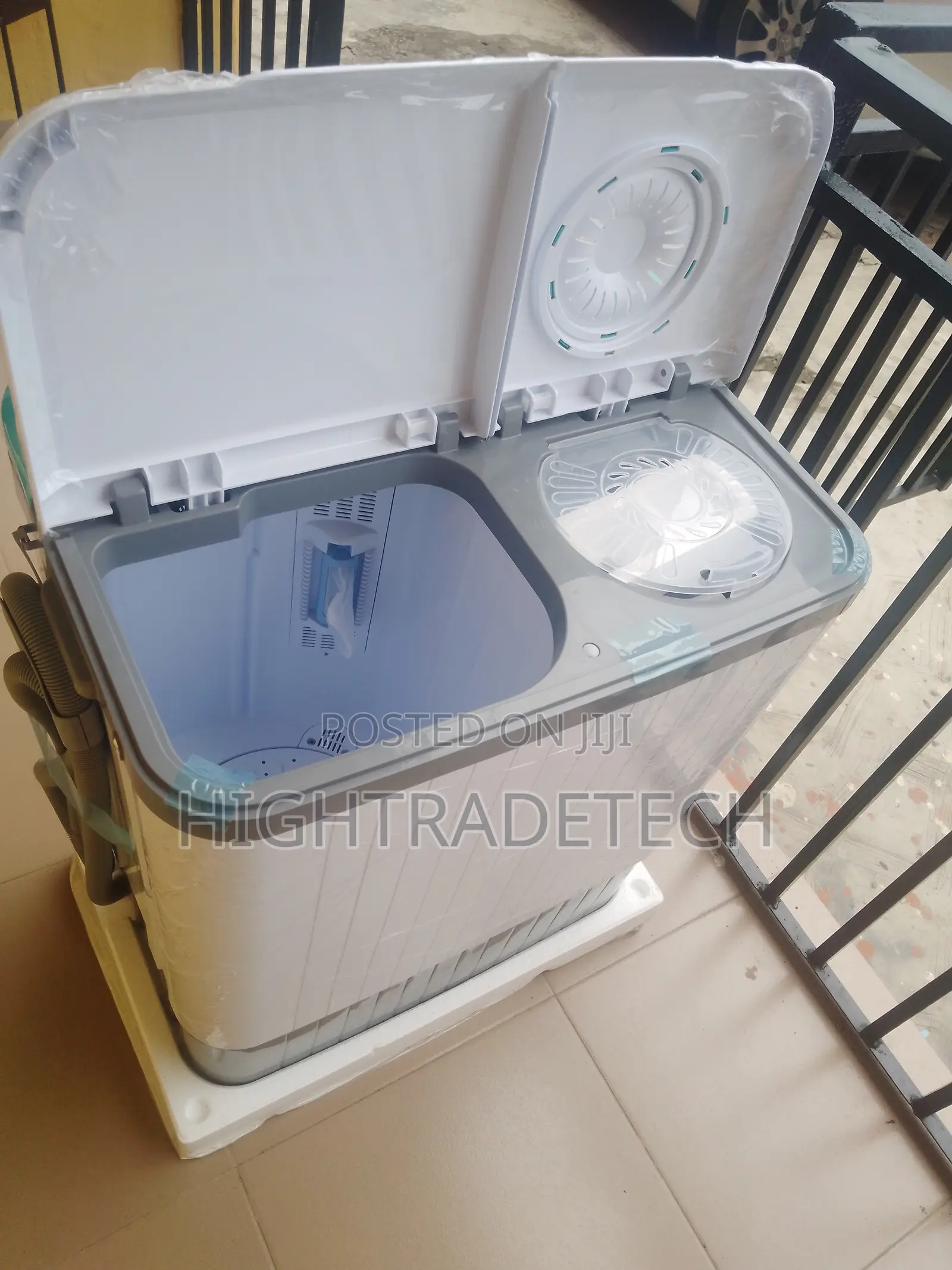 New Twin Tub Hisense 5kg Manual Washing Machine (Wspa503) in Agege
