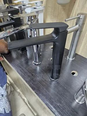Mixer Tap for Countertop Basin