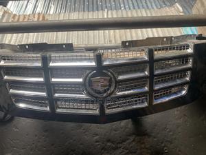 Cadillac Escalade Front Grill 2010