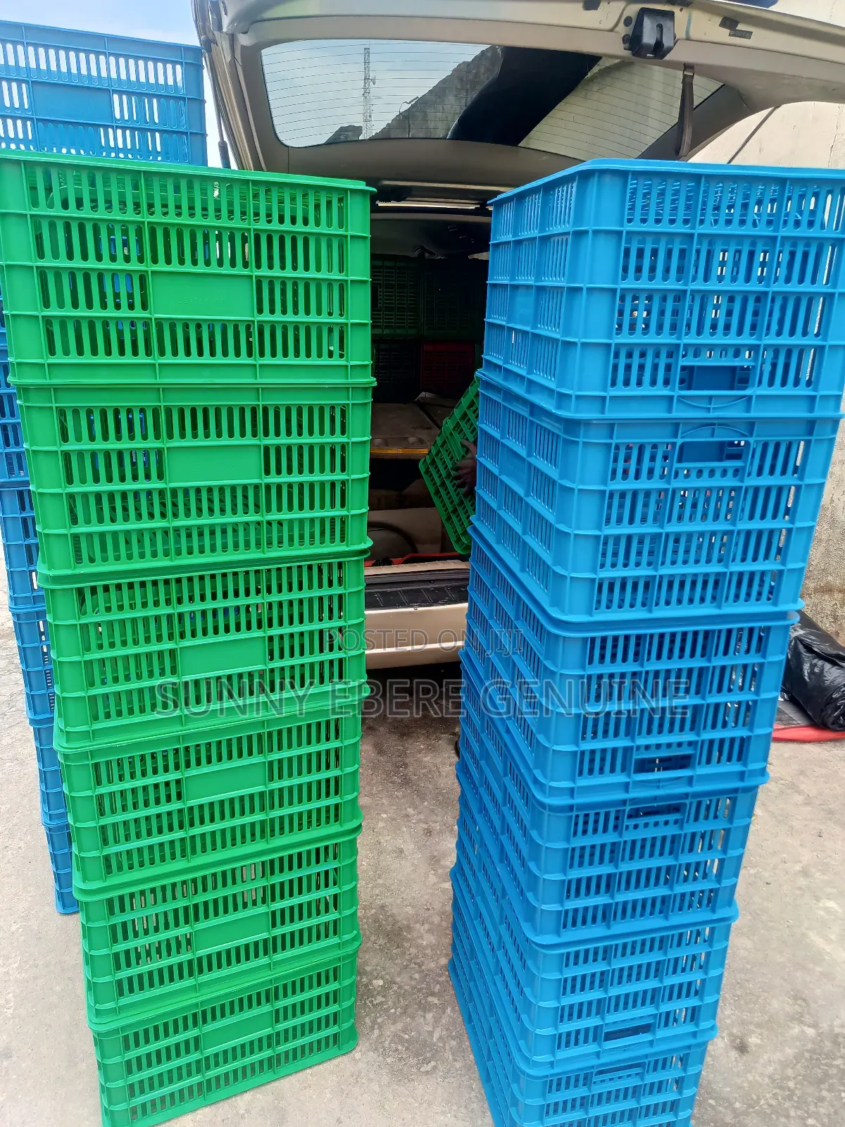 Plastic Crate Vented Utility Crates