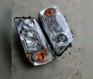 Head Light Highlander 2005
