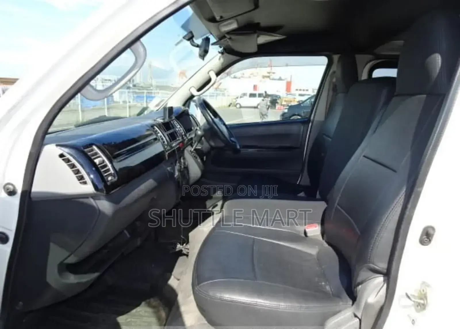 Toyota HiAce 2008 White