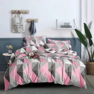 Different Designs 6x6 Duvet Bedsheets With 4 Pillows Case