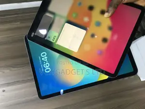 Apple iPad Pro 11 (2018) 64 GB Gray