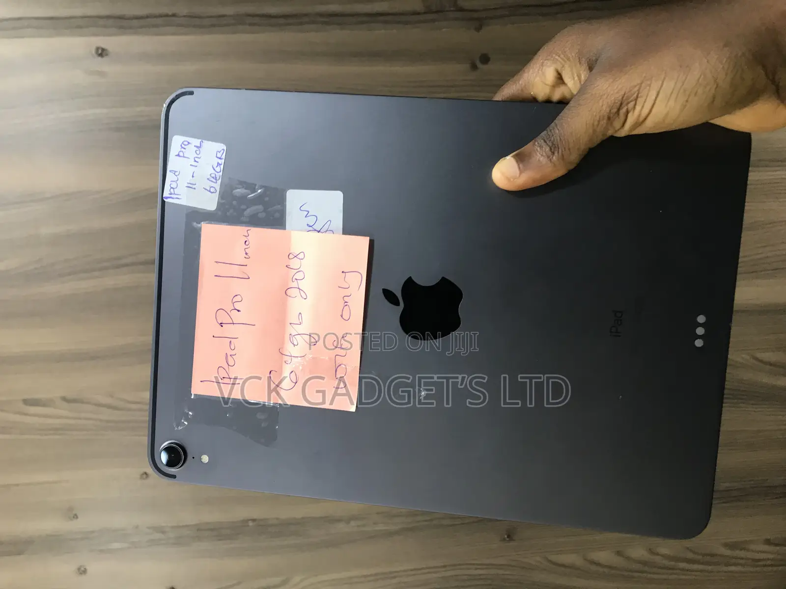 Apple iPad Pro 11 (2018) 64 GB Gray