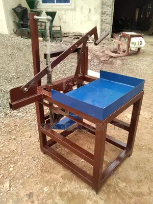 Manual Cashew Nut Shelling Machine