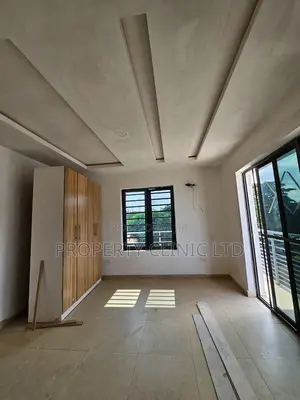 Photo - 3bdrm Block of Flats in Maryland Estate, Mende for rent