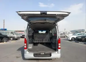 Toyota HiAce 2009 Grey
