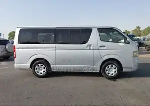 Toyota HiAce 2009 Grey