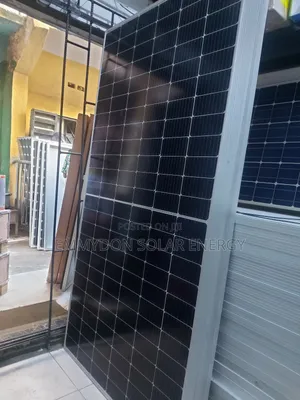 Jinko 650watt Solar Mono Panel 144 Cells