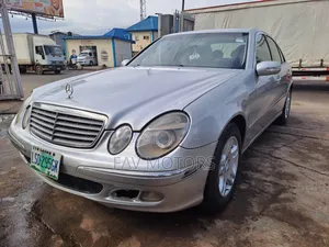 Mercedes-Benz E320 2005 Silver
