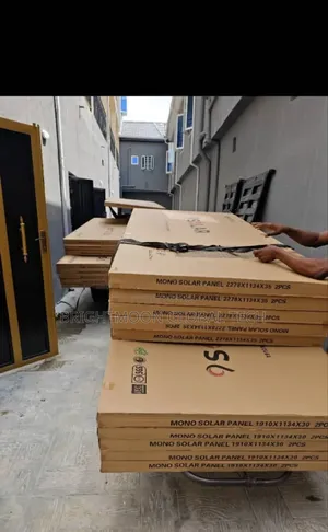 300w, 450w, 550w Solar Panels