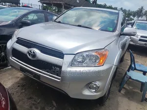 Toyota RAV4 3.5 Limited 4x4 2010 Silver