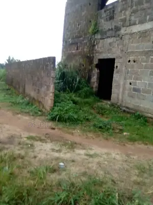 Uncompleted 2storey Building Hotel At Orlu Rd Egbeada