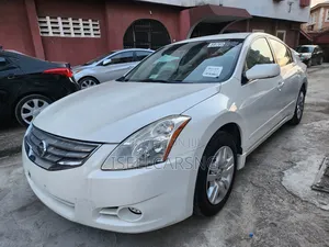 Nissan Altima 2.5 SL 2012 White