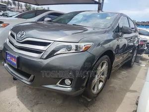 Toyota Venza 2015 Gray