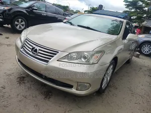 Lexus ES 350 2011 Blue