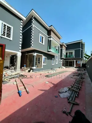 2bdrm Duplex in Shell Location for rent