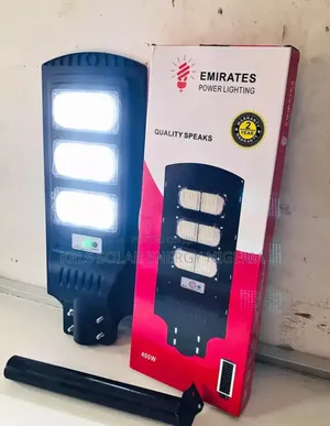 High Quality 300watts Solar Security Street Light