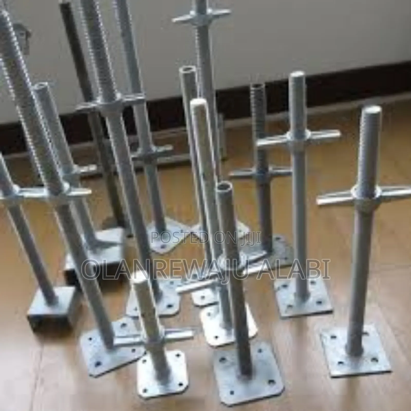 Galvanized Scew Jack