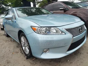 Lexus ES 350 FWD 2015 Green