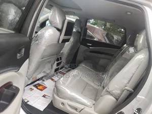 Acura MDX Advance and Entertainment Packages 4dr SUV (3.5L 6cyl 6A)