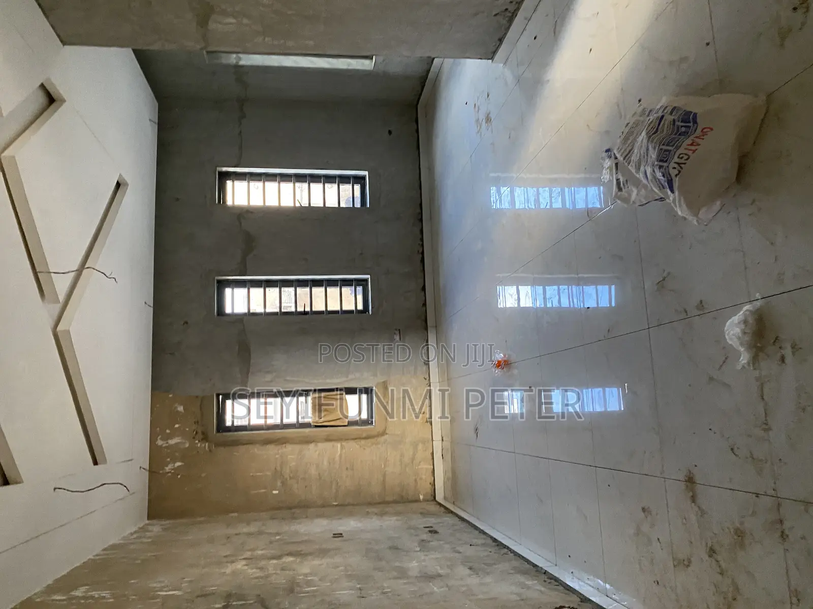 Furnished 2bdrm Block of Flats in Omole Phase 2 for sale