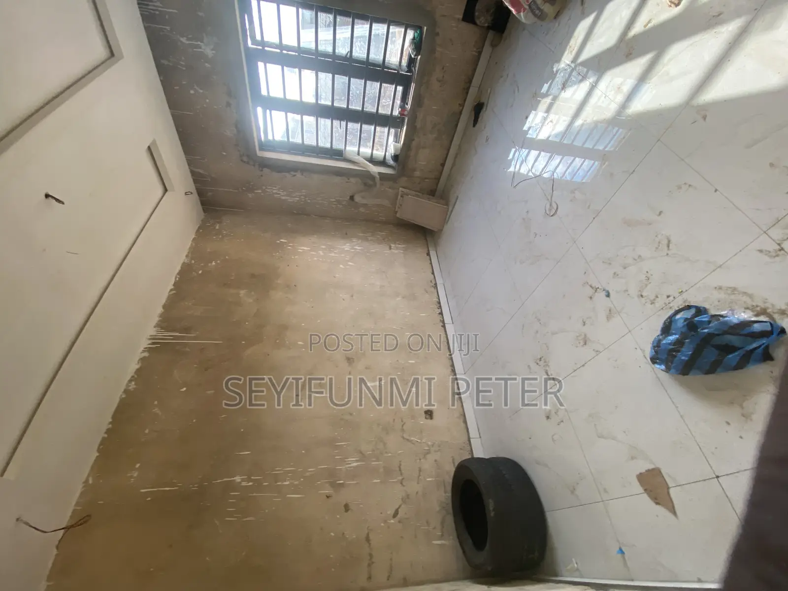 Furnished 2bdrm Block of Flats in Omole Phase 2 for sale