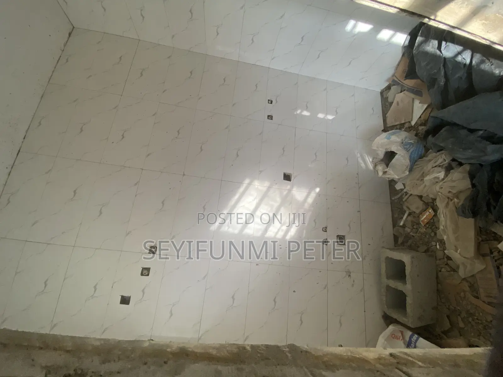 Furnished 2bdrm Block of Flats in Omole Phase 2 for sale