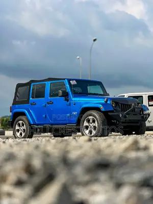 Jeep Wrangler Sahara 4x4 2017 Blue