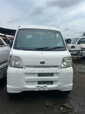 Daihatsu Hijet 2012 White