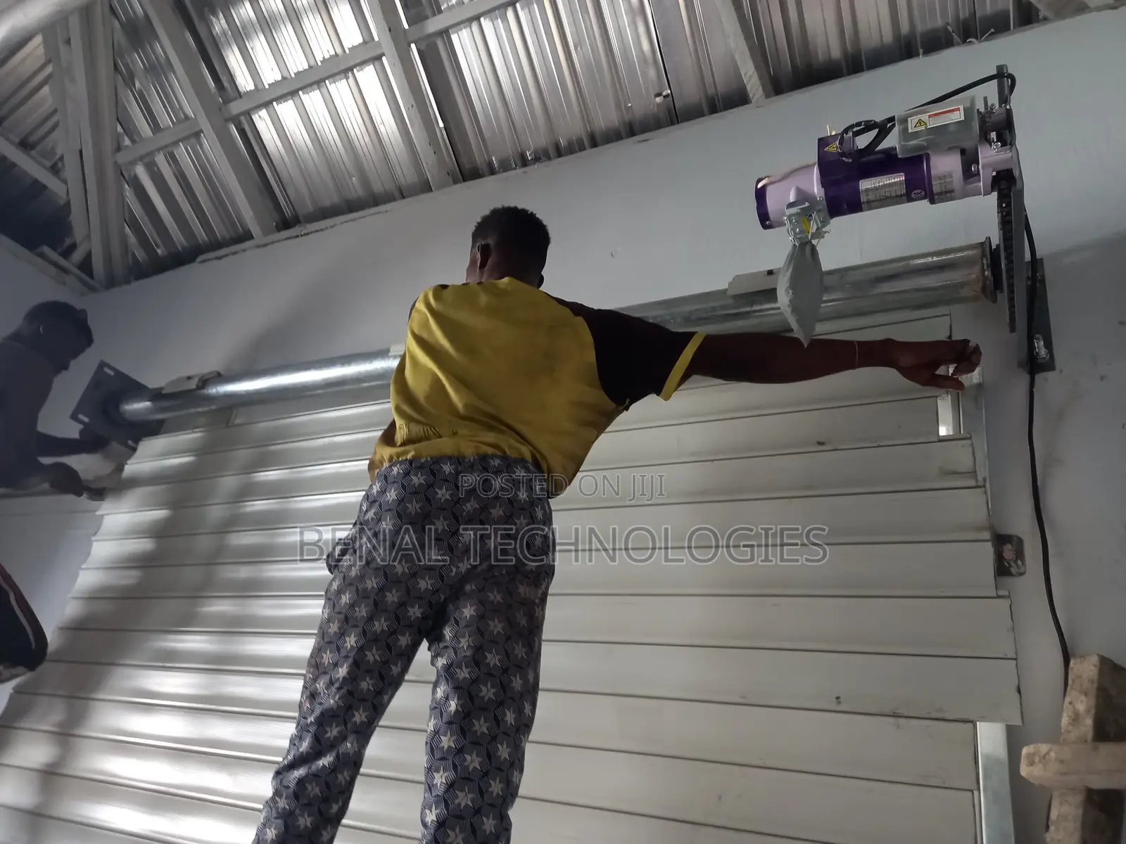 Remote-Access Roller Garage Doors