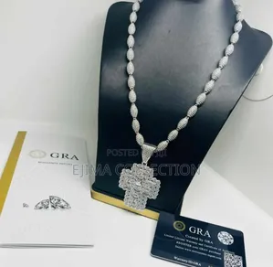 Top Quality VVS Moissanite Zircon Fashion Chain With Pendant