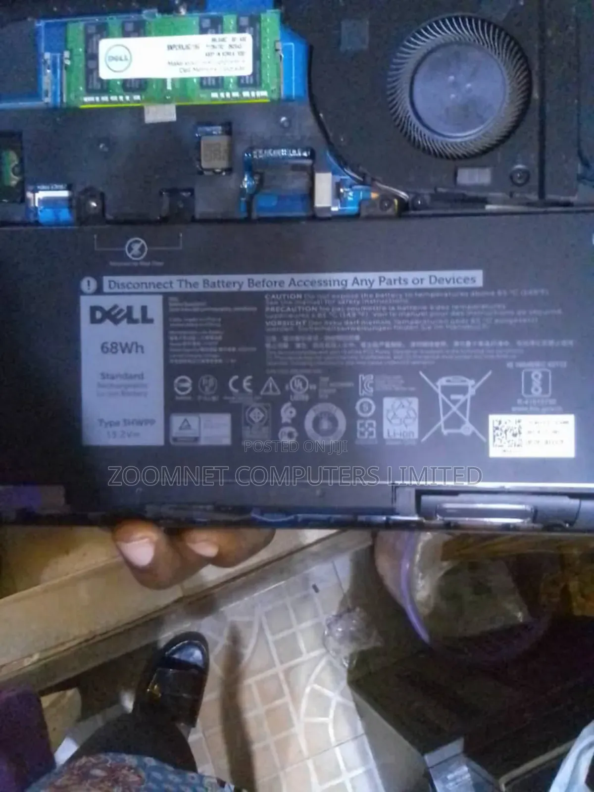 Laptop Inbuilt Batteries
