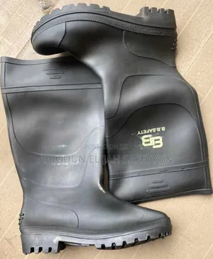 Rain Boot Black & Green Color
