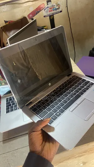 Laptop HP EliteBook 820 G3 8GB Intel Core i5 SSD 256GB