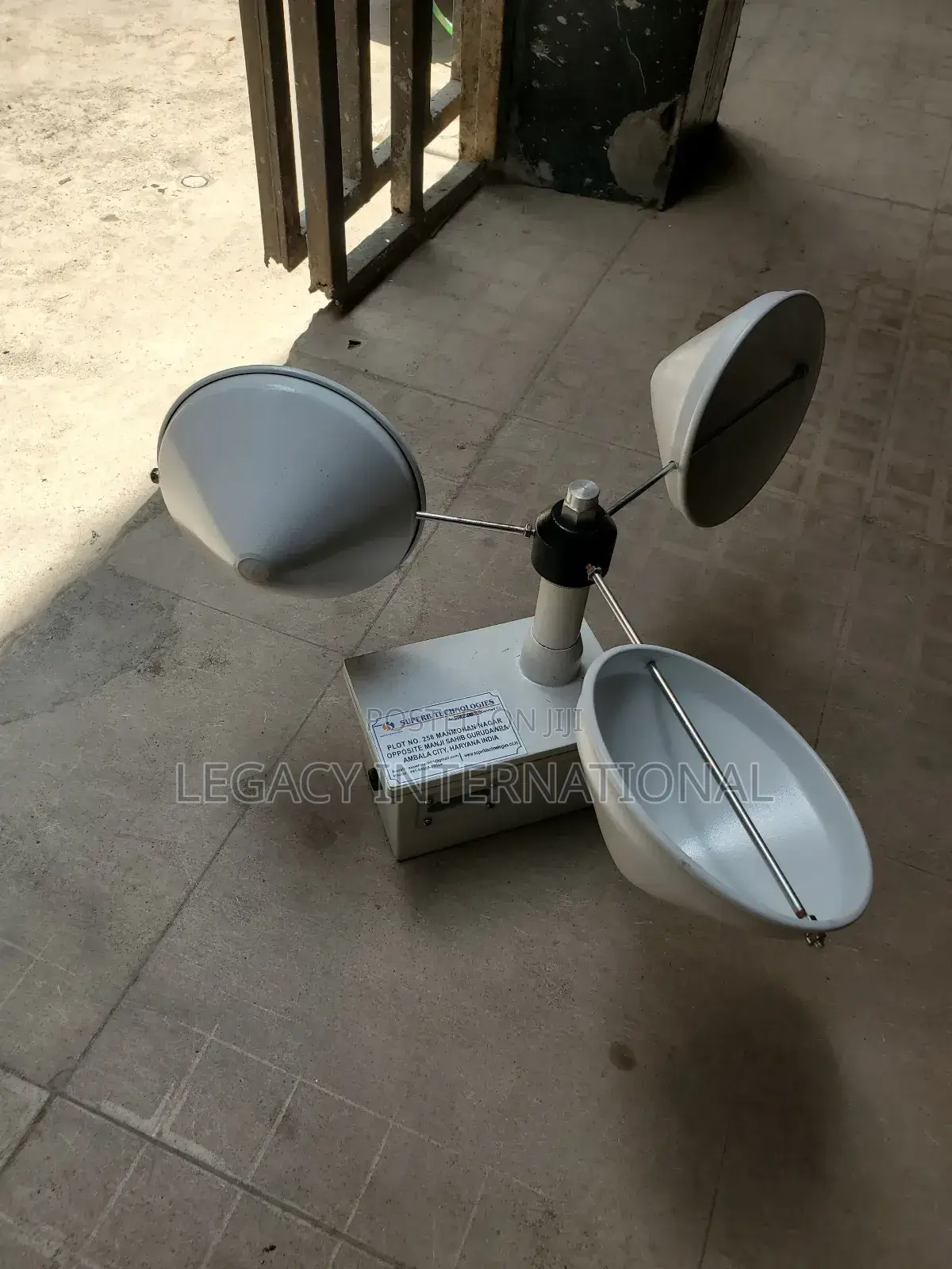 Wind Vane Device
