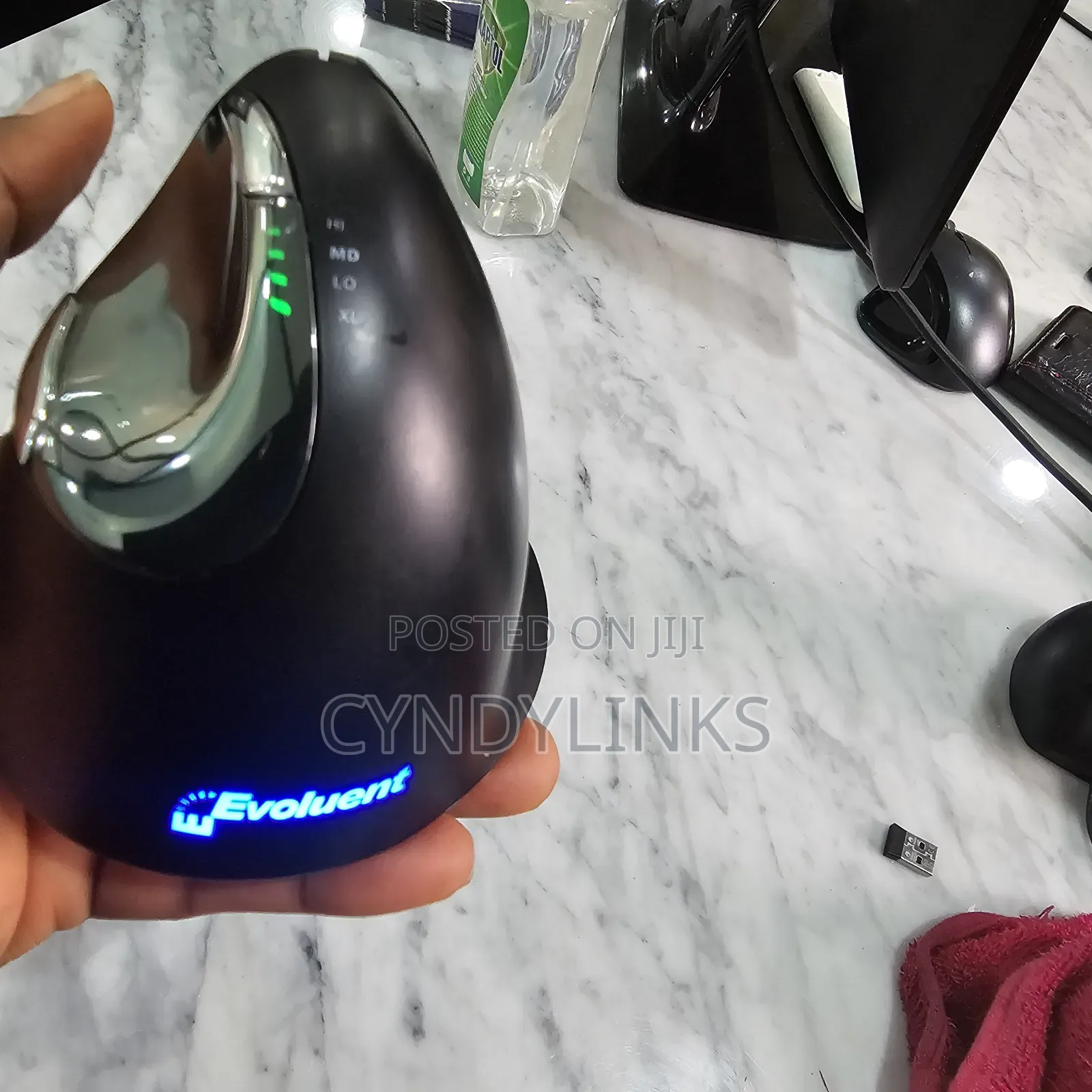 Evoluent VM4RW Verticalmouse 4 Wireless Ergonomic Mouse