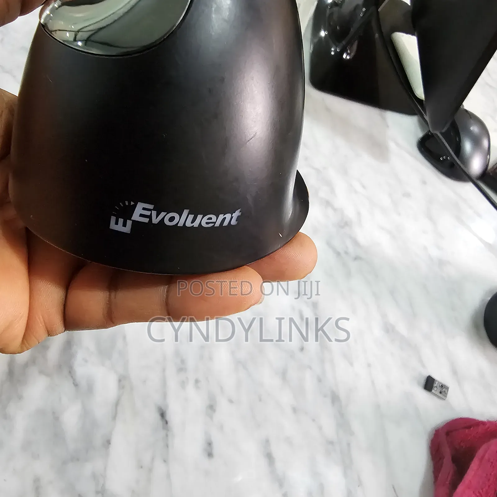 Evoluent VM4RW Verticalmouse 4 Wireless Ergonomic Mouse