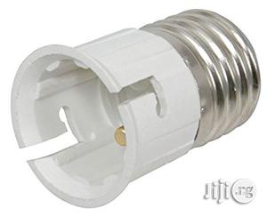 4pcs Light Bulb Socket Converter: E27 Socket to B22 Bulb
