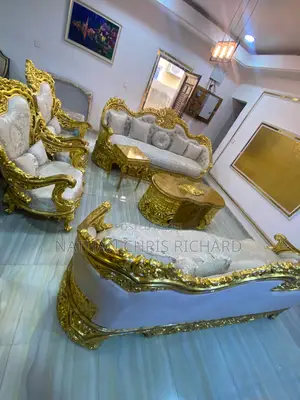 Quality Set of Sofa