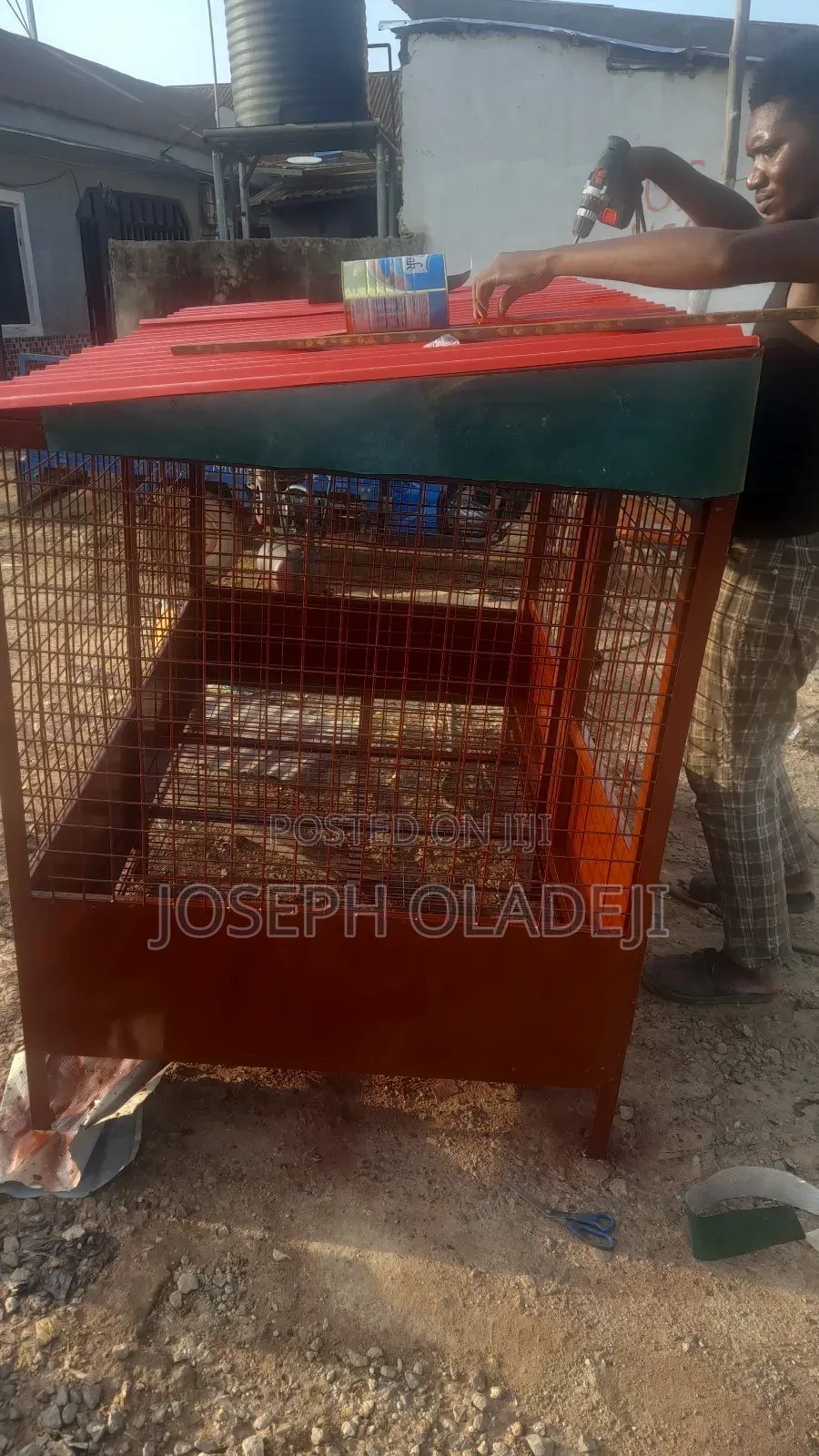 Spacious and Durable Iron Dog Cage