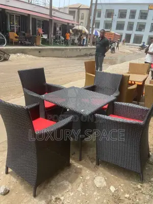 Cushioned Outdoor Ratan Set
