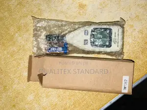 Portable Humidity and Temperature Meter