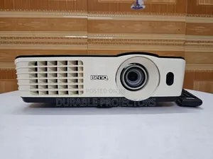 Brand New Benq Projector Lekki Lagos , Wuse Abuja , Ibadan
