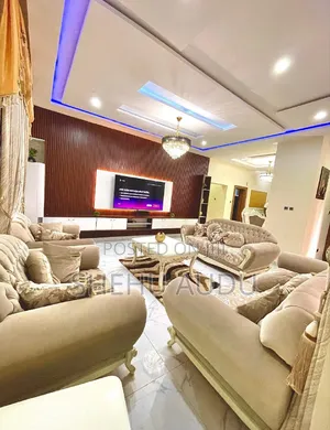 A Luxury Service Apartment